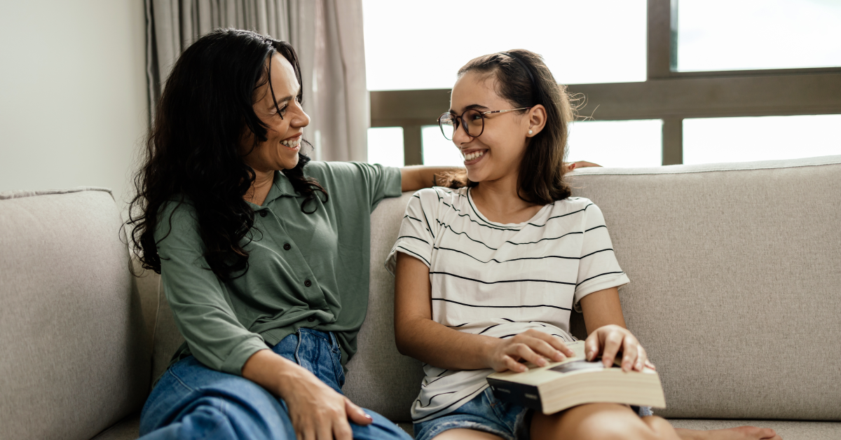4 cartas emotivas que puedes dedicar a tu hija adolescente