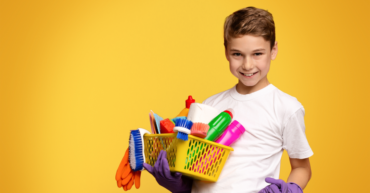 8 tareas del hogar adecuadas para tu hijo o hija adolescente