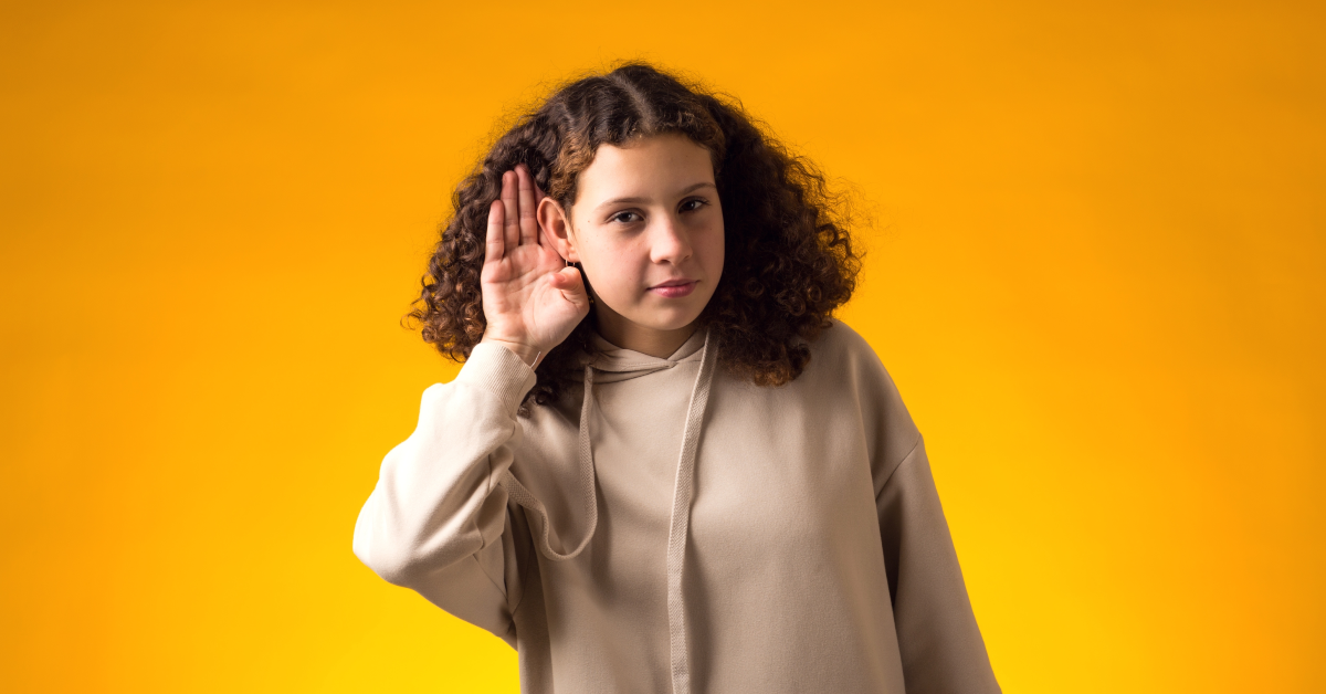 Cómo aprender a escuchar mejor: 3 actividades para adolescentes