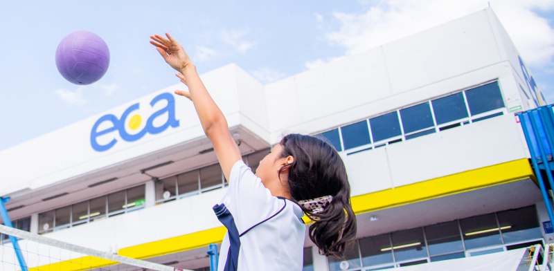 Alumna jugadora de voleibol de Centro Educativo ECA