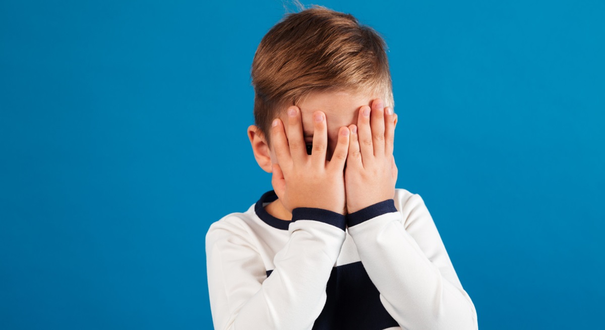 ¿Qué es el tiempo fuera y cómo ayuda a calmarse a los niños?