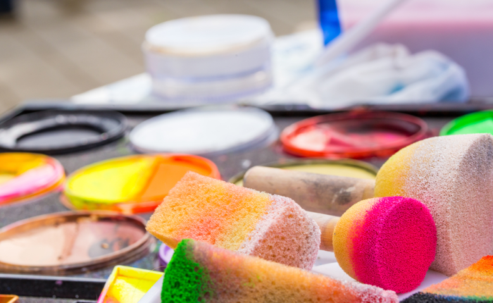 Pintura con esponja para preescolares