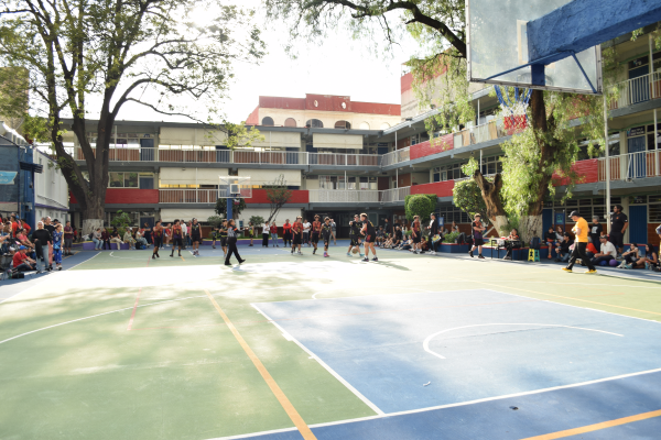 Interior de nuestra primaria en Colonia derl Valle
