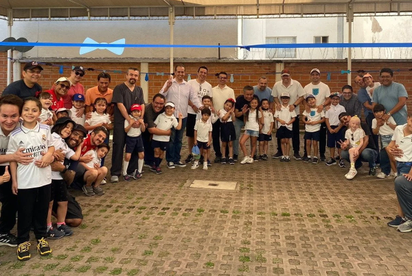 Padres de familia en primaria en Colonia del Valle